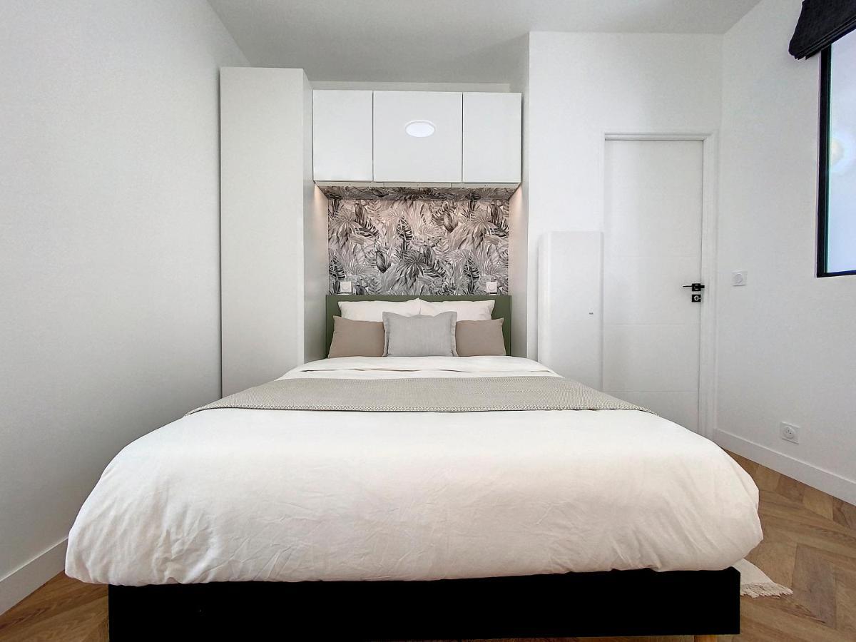 AppartChic - appartement standing - plein Centre&Parking privé Créon Extérieur photo