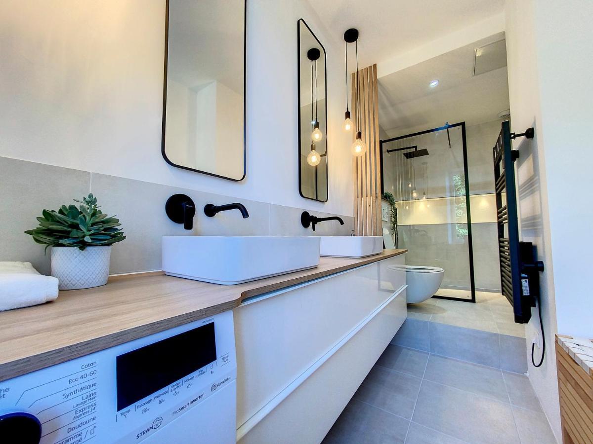 AppartChic - appartement standing - plein Centre&Parking privé Créon Extérieur photo